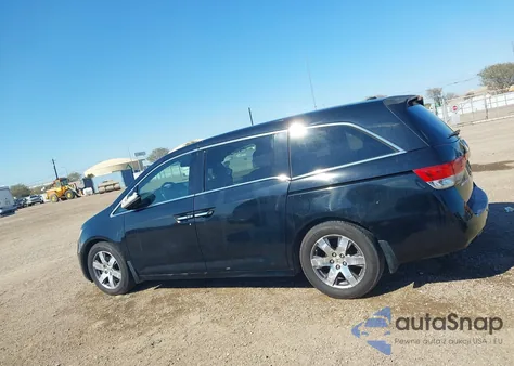 2015 Honda Odyssey Touring/Touring Elite z USA, uszkodzony, nr VIN 5FNRL5H96FB062463
